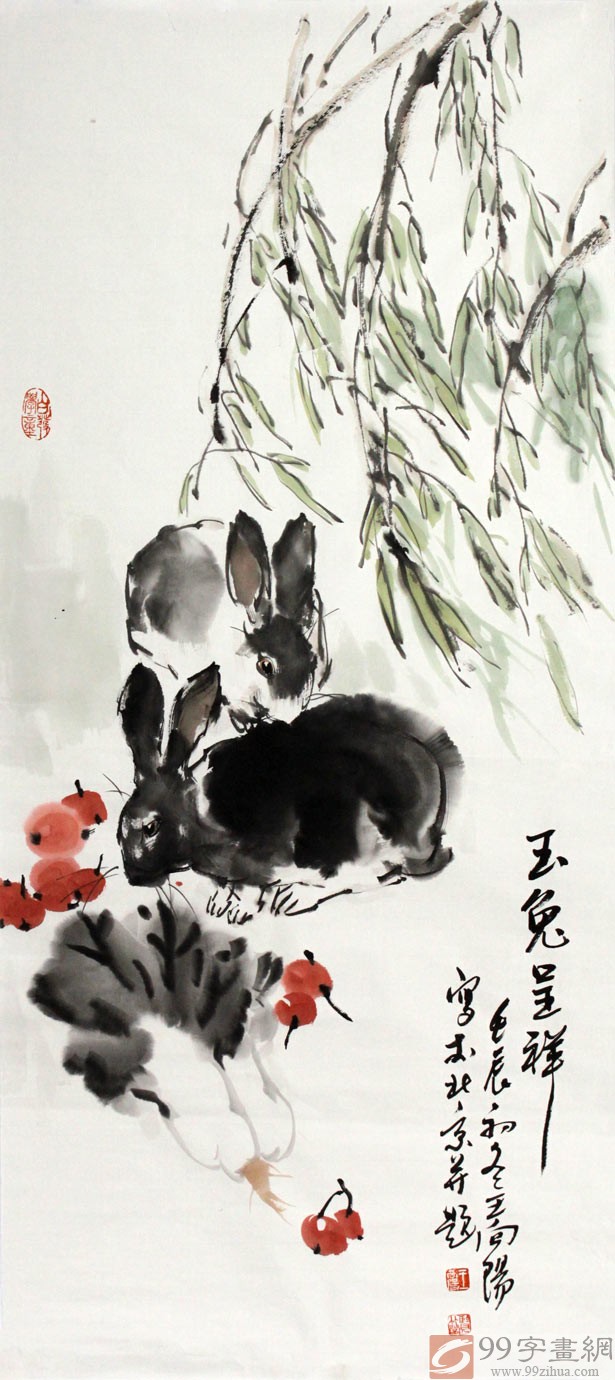 王向阳,男,汉族,1972年生于河南,毕业于河南大学艺术系,后长期在北京画院研习创作。师从三象缔造者国画大家石齐及著名画家史国良先生。擅长 花鸟、动物、人物画创作,创作有水墨动物百鸡、百牛、百猪、百驴、百兔、百狗、百鼠、百马等水墨长卷,他的水墨动物画,以写实手法表现,造型准确,结构严 谨、生动传神,出版有《王向阳画鸡作品集》、《王向阳花鸟画集》。 现为中国美术家协会河南分会会员,当代中国书画收藏研究院理事,世界名 家书画院理事,中国国画协会会员,中原书画院一级画师,中国收藏家协会会会员,石齐艺术研究会会员